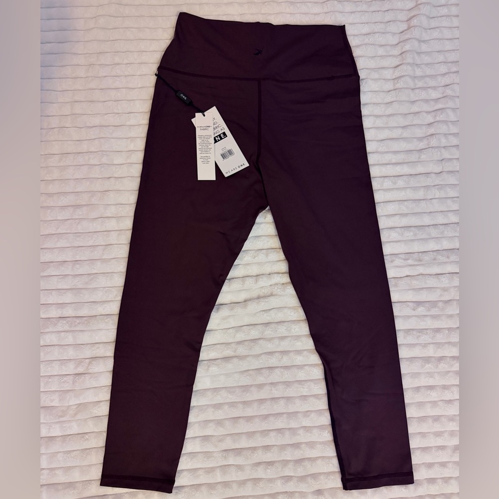 NWT Glyder Maroon Leggings